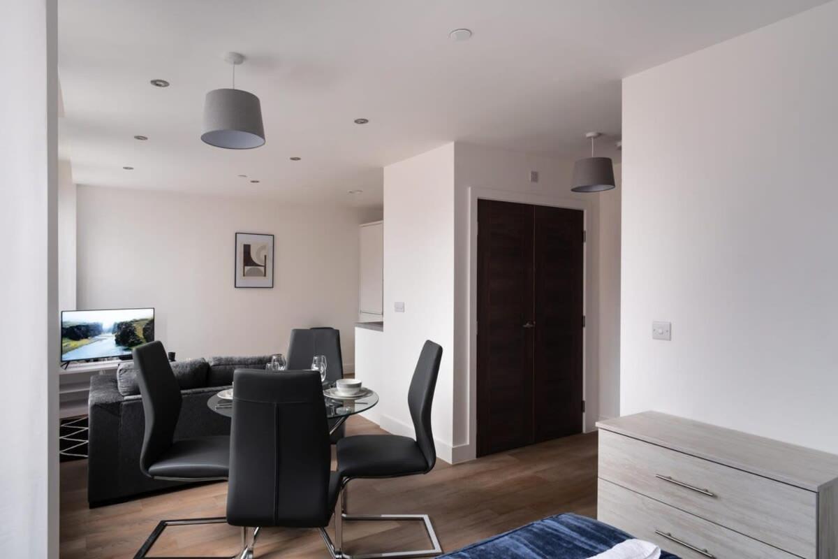 Stay Zeni, Alexandra Rise Manchester Smart Studio Bagian luar foto